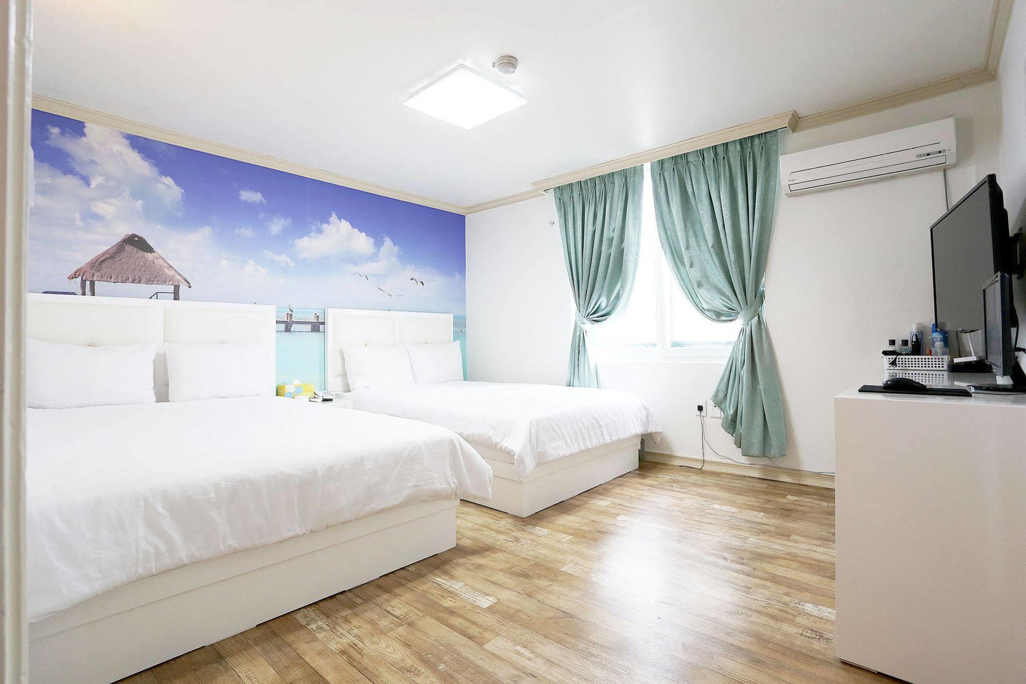 Songrim Motel Szokcsho Kültér fotó