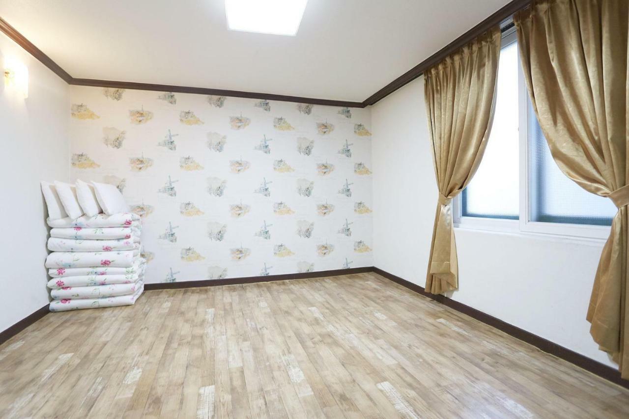 Songrim Motel Szokcsho Kültér fotó